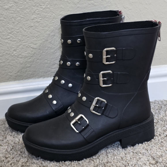 Steve Madden Shoes - Steve Madden Thunder Rain Casual Moto Boot Womens Size 6 Great Condition